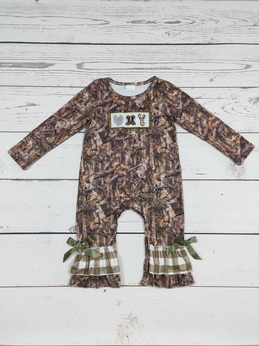 Baby Deer Camouflage Appliqué Ruffled Romper: 3-6M